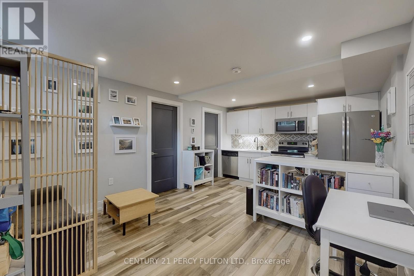 84 Wiley Avenue, Toronto, Ontario  M4J 3W6 - Photo 37 - E12933186