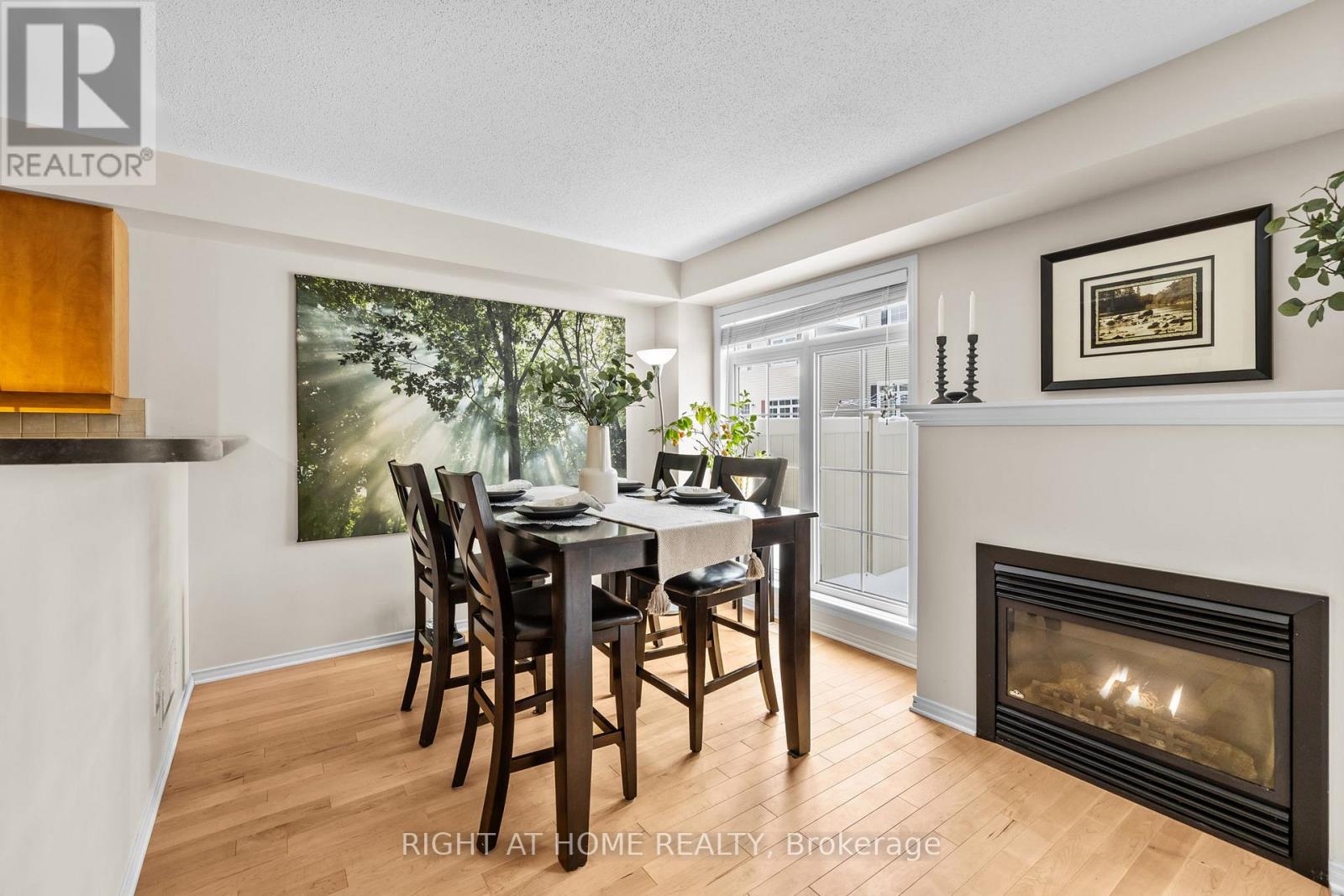 117 Urbancrest Private, Ottawa, Ontario  K2J 0Z6 - Photo 13 - X12933210