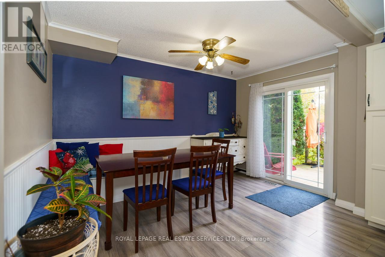 114 Elizabeth Street, Barrie (Ardagh), Ontario  L4N 6P2 - Photo 13 - S12933192