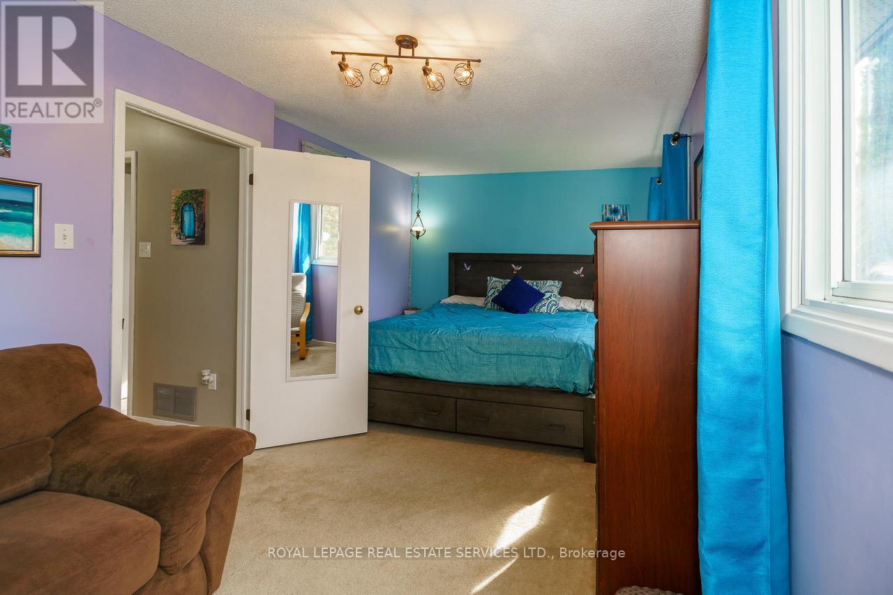 114 Elizabeth Street, Barrie (Ardagh), Ontario  L4N 6P2 - Photo 22 - S12933192