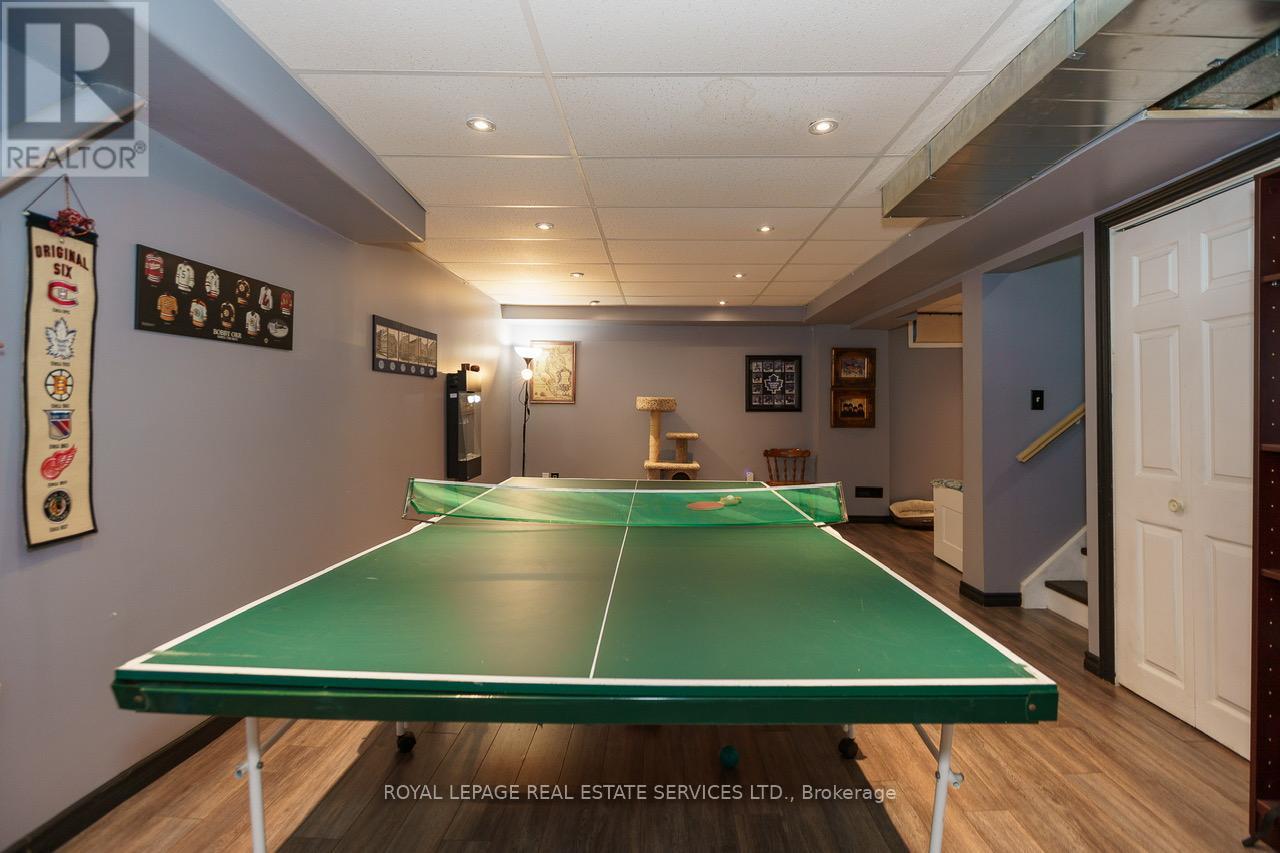 114 Elizabeth Street, Barrie (Ardagh), Ontario  L4N 6P2 - Photo 29 - S12933192