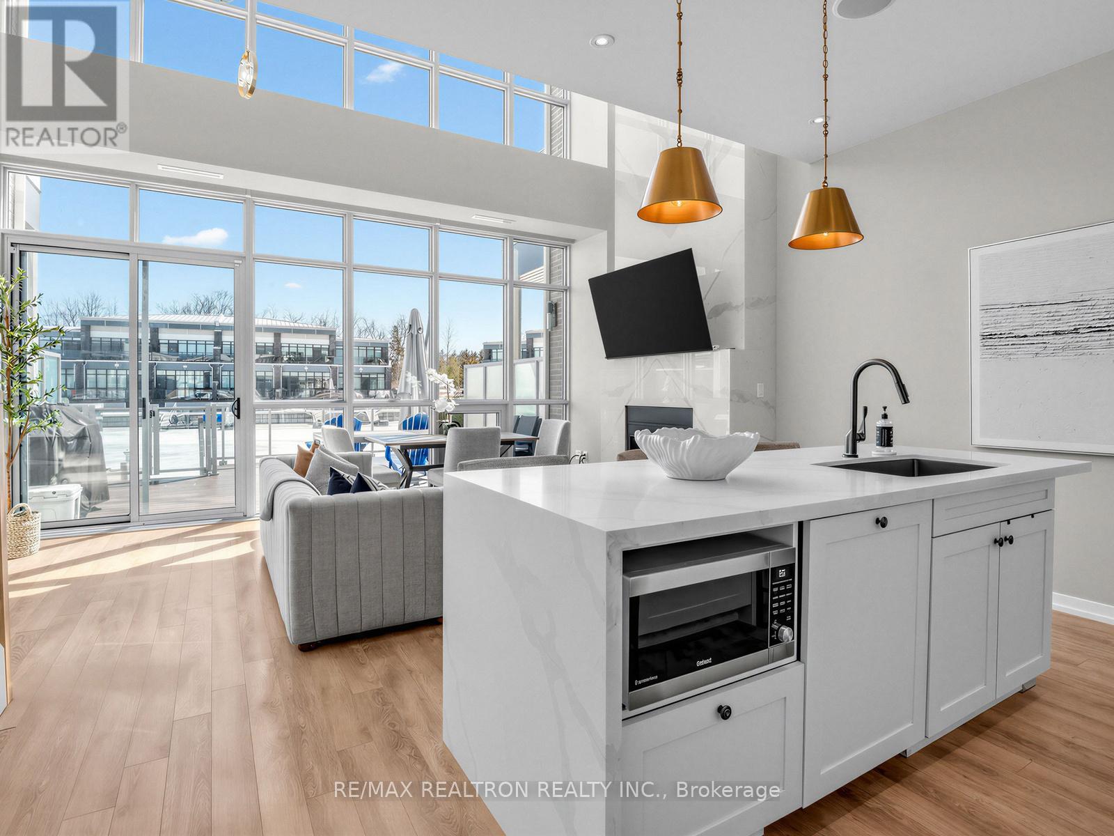 3717 Mangusta Court, Innisfil, Ontario  L9S 0L5 - Photo 23 - N12918570