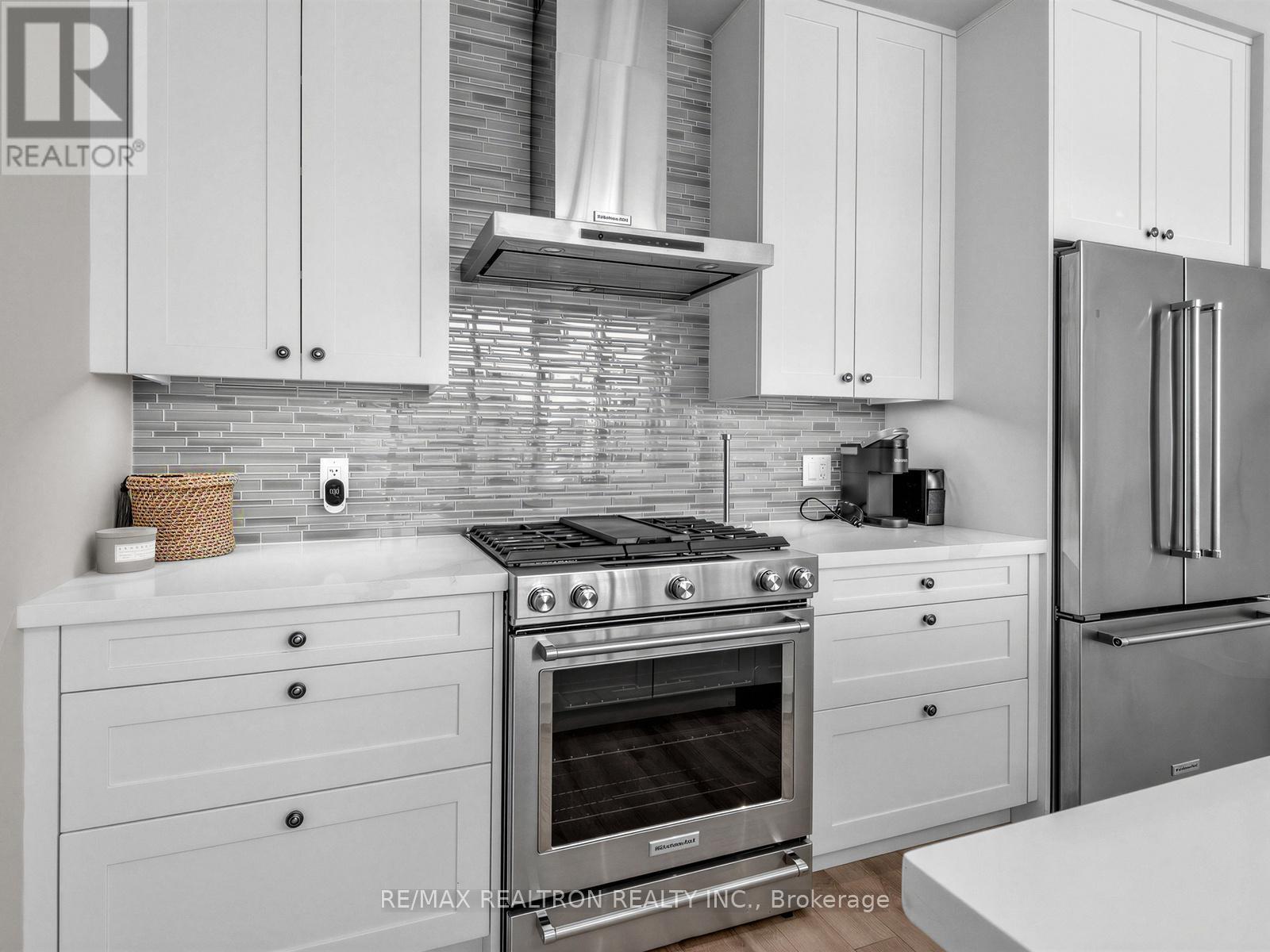 3717 Mangusta Court, Innisfil, Ontario  L9S 0L5 - Photo 31 - N12918570