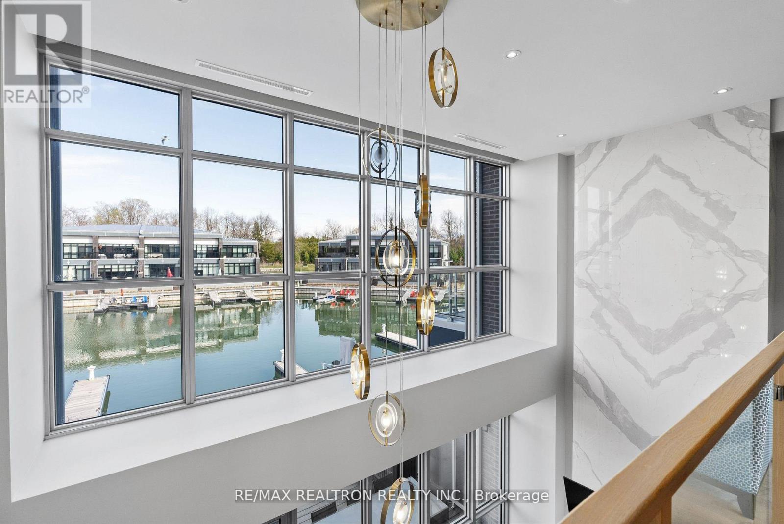 3717 Mangusta Court, Innisfil, Ontario  L9S 0L5 - Photo 7 - N12918570