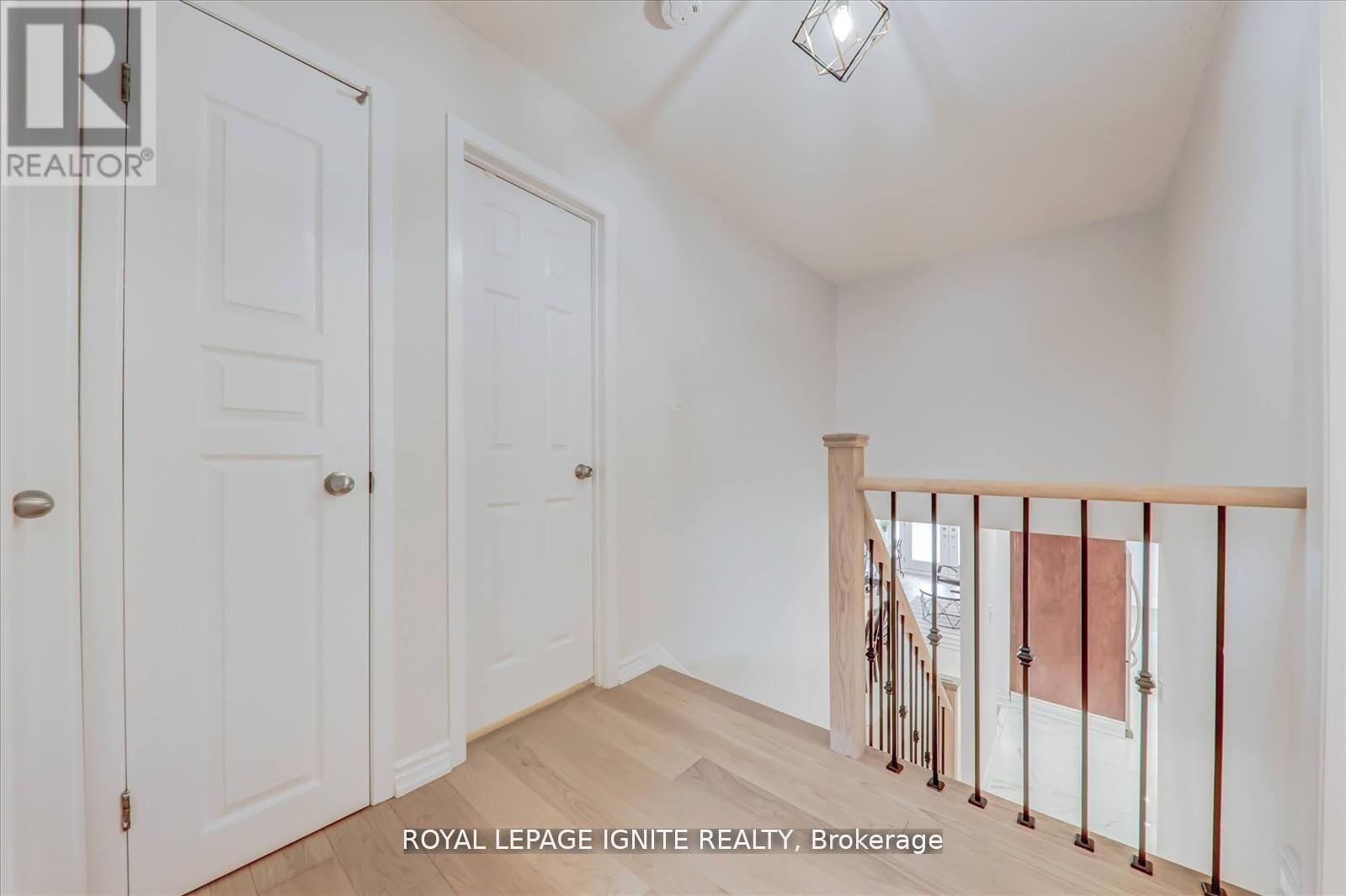 Main - 4023 Bishopstoke Lane, Mississauga, Ontario  L4Z 1H9 - Photo 16 - W12933180