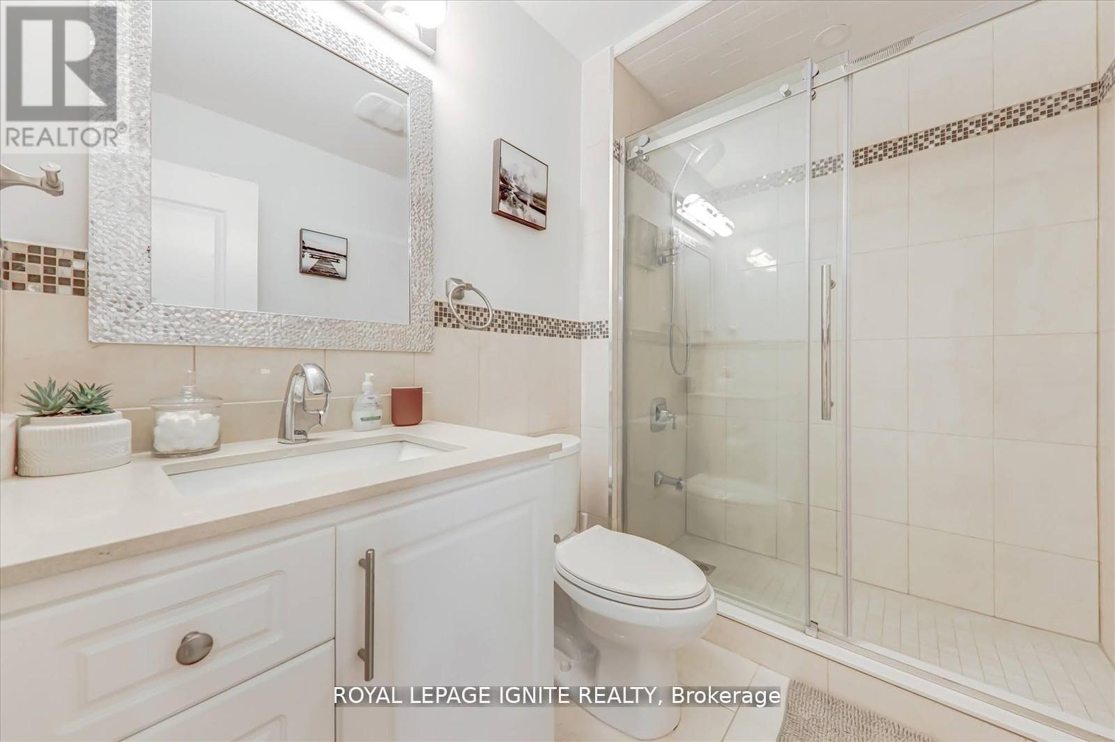 Main - 4023 Bishopstoke Lane, Mississauga, Ontario  L4Z 1H9 - Photo 29 - W12933180