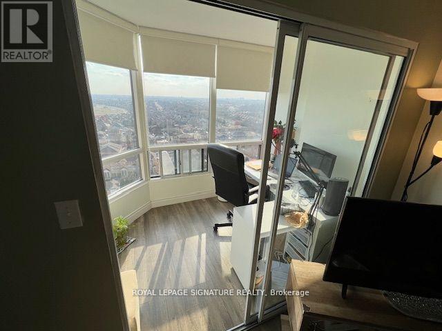 1906 - 155 Hillcrest Avenue, Mississauga, Ontario  L5B 3Z2 - Photo 10 - W12933196