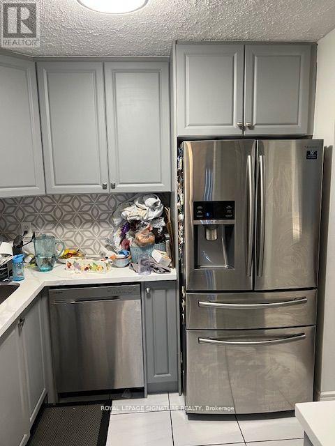 1906 - 155 Hillcrest Avenue, Mississauga, Ontario  L5B 3Z2 - Photo 7 - W12933196