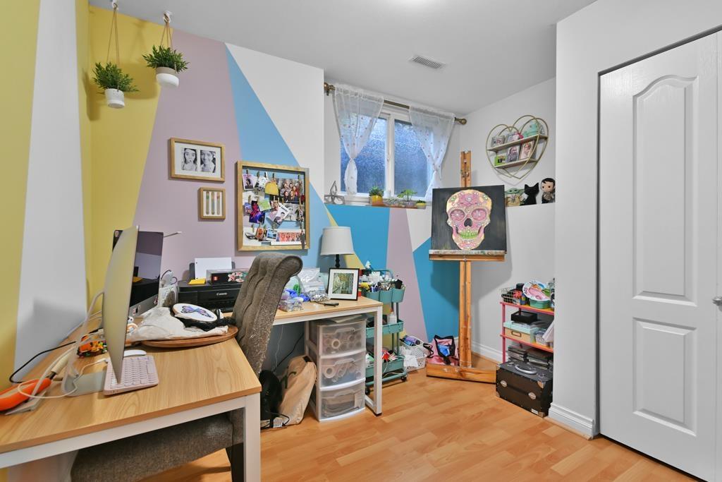 8021 Melburn Drive, Mission, British Columbia  V2V 7B6 - Photo 38 - R3100787