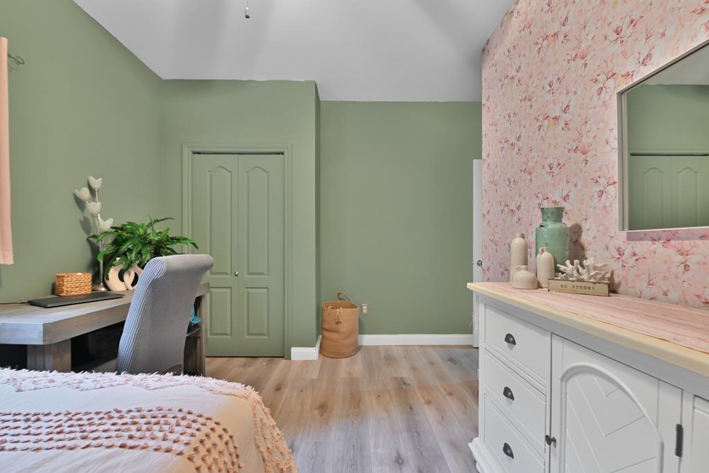 8021 Melburn Drive, Mission, British Columbia  V2V 7B6 - Photo 6 - R3100787