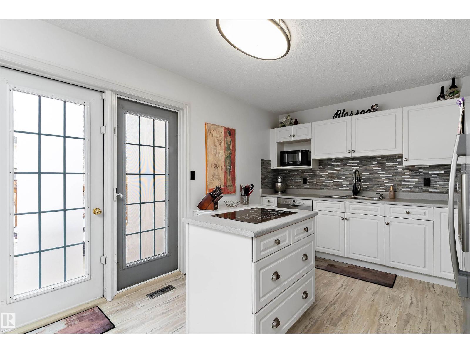 #26 2419 133 Av Nw, Edmonton, Alberta  T5A 5A5 - Photo 9 - E4479643