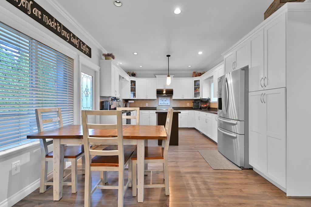 8021 Melburn Drive, Mission, British Columbia  V2V 7B6 - Photo 18 - R3100787