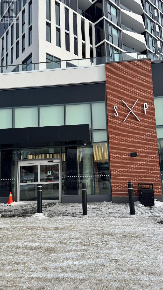 3305 - 25 Wellington St Street, Kitchener, Ontario  N2G 0G5 - Photo 3 - X12933164