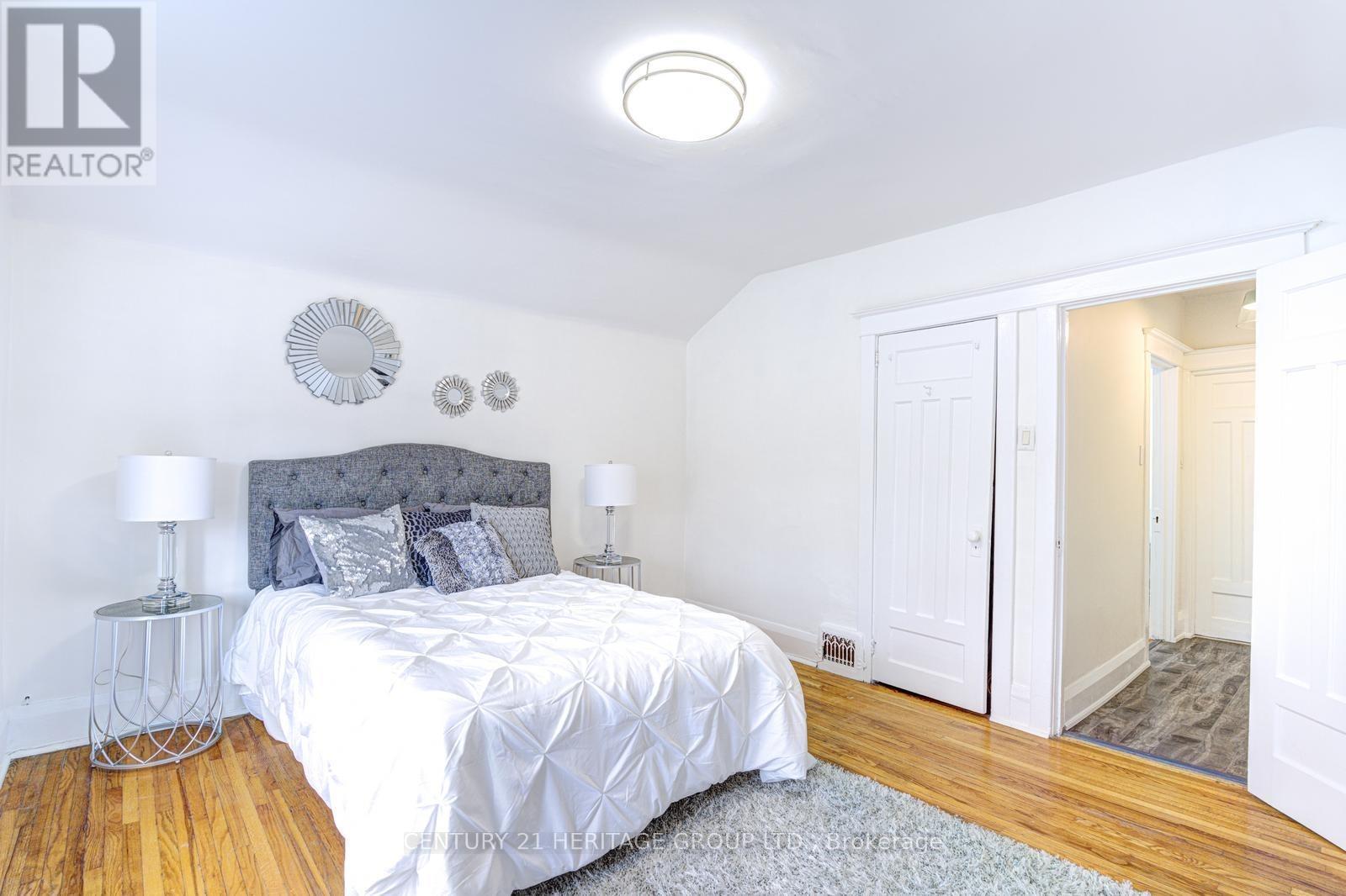 54 Roseheath Avenue, Toronto, Ontario  M4C 3P5 - Photo 26 - E12933116