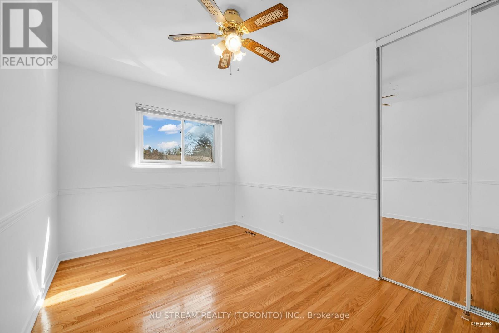 18 Emily Carr Street, Markham, Ontario  L3R 2K4 - Photo 20 - N12932882