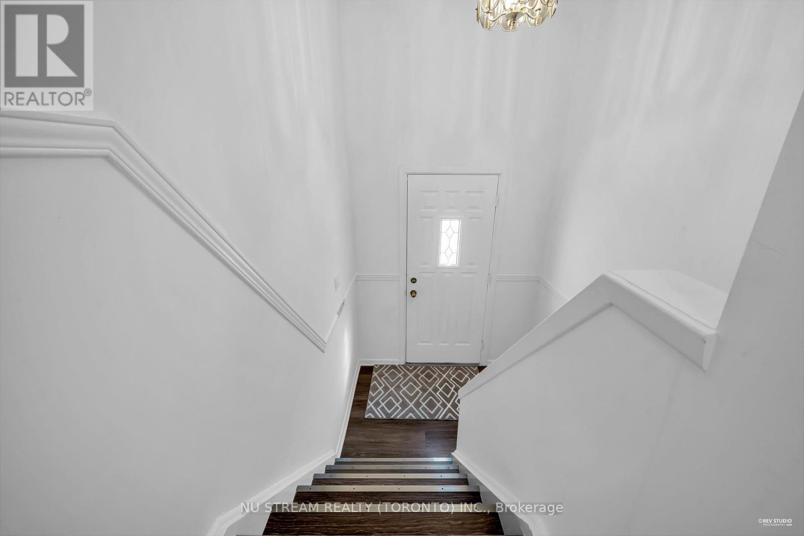 18 Emily Carr Street, Markham, Ontario  L3R 2K4 - Photo 23 - N12932882