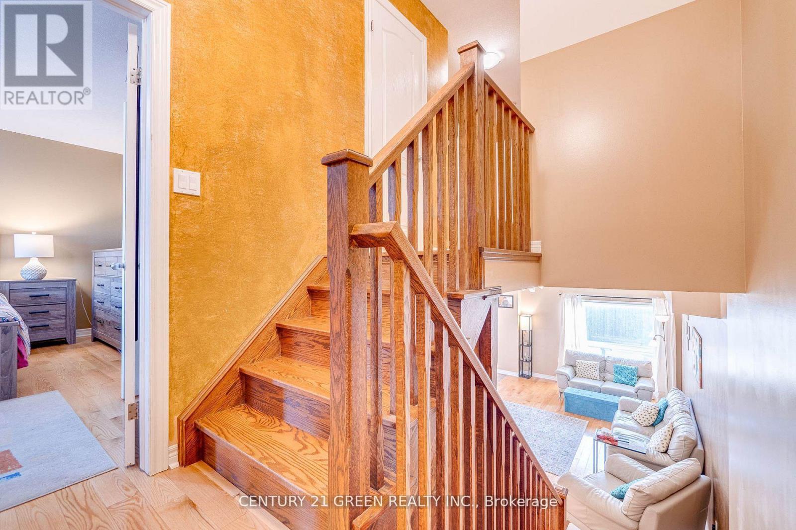 18 Palacebeach Trail, Hamilton, Ontario  L8E 5C3 - Photo 20 - X12932308