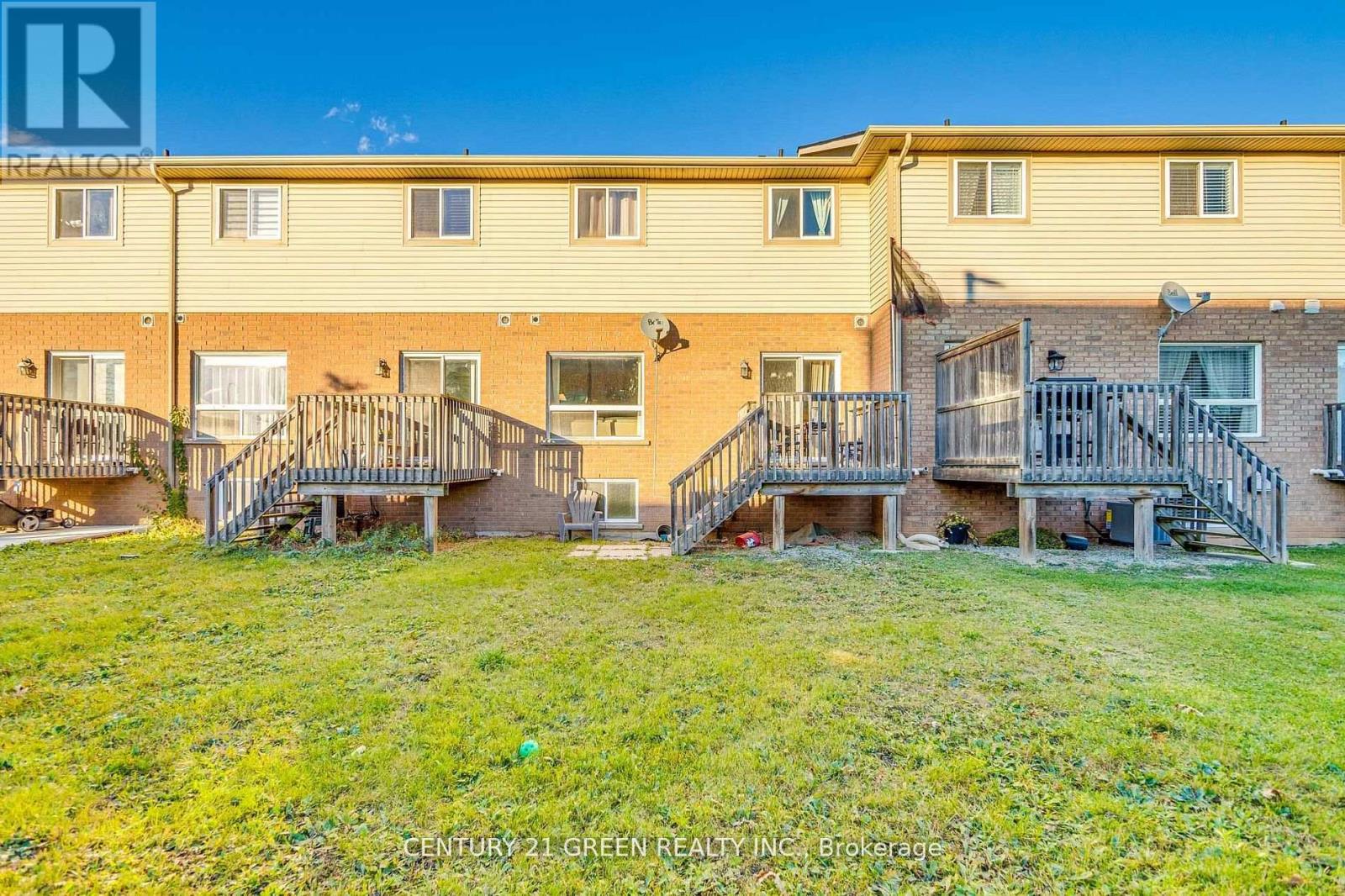 18 Palacebeach Trail, Hamilton, Ontario  L8E 5C3 - Photo 38 - X12932308