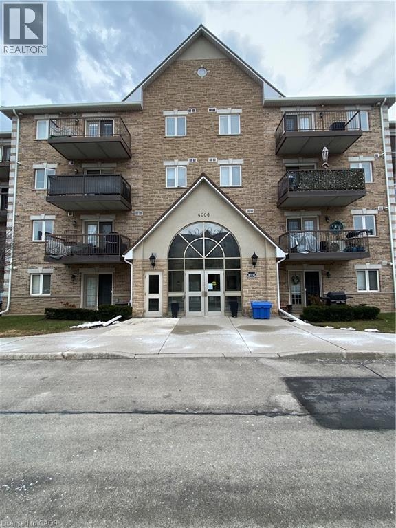 4006 KILMER Drive Unit# 203, Burlington, Ontario