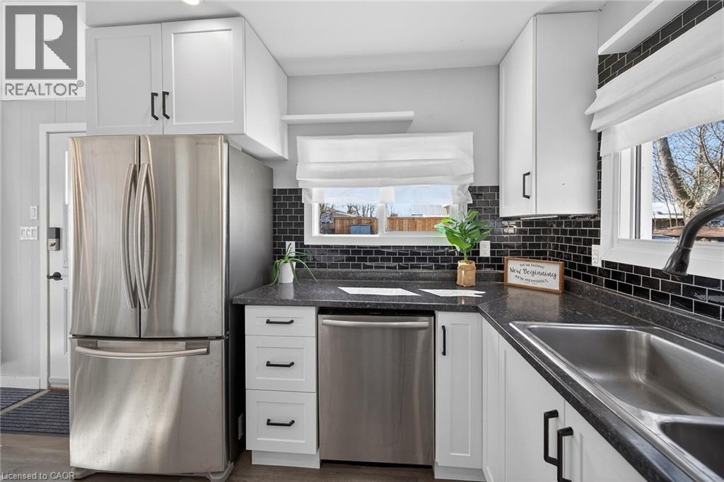 16 Swallow Lane, Selkirk, Ontario  N0A 1P0 - Photo 15 - 40815945