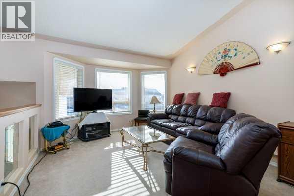 12 Dentoom, Red Deer, Alberta  T4R 3H6 - Photo 6 - A2288377