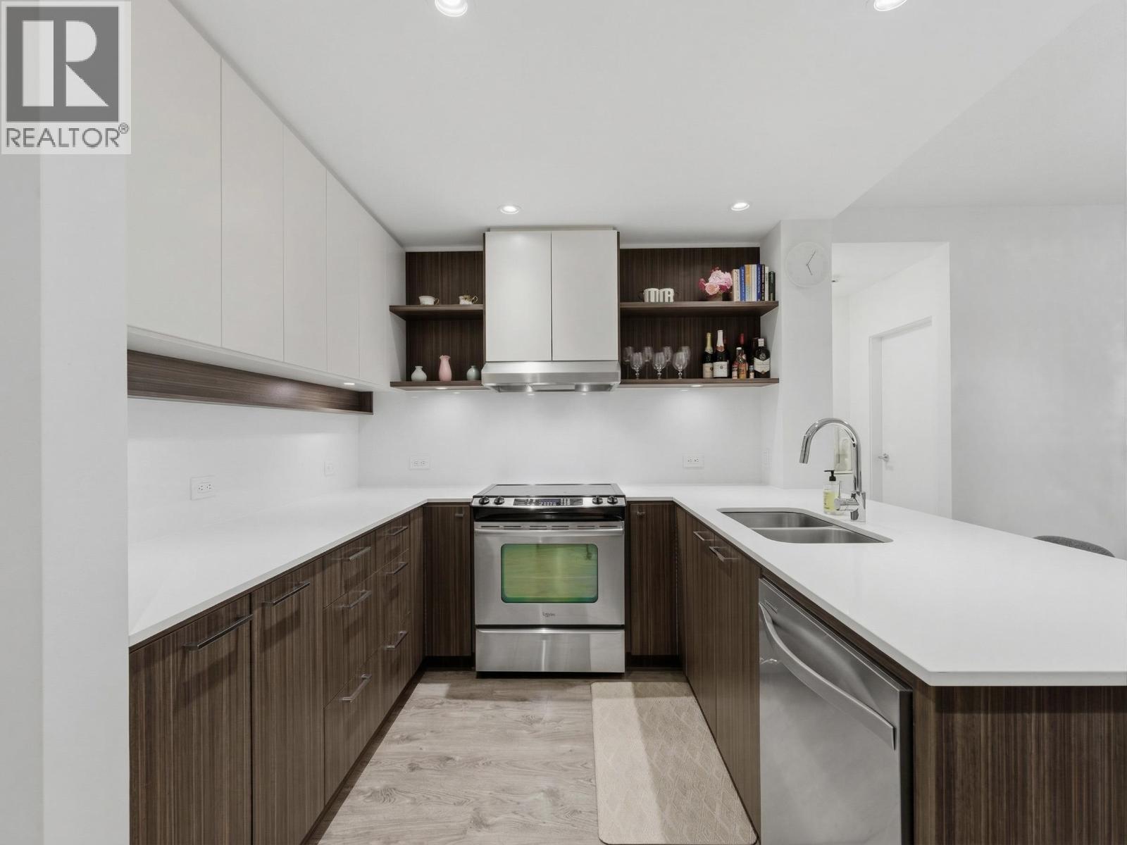 205 553 Foster Avenue, Coquitlam, British Columbia  V3J 0B5 - Photo 6 - R3090712