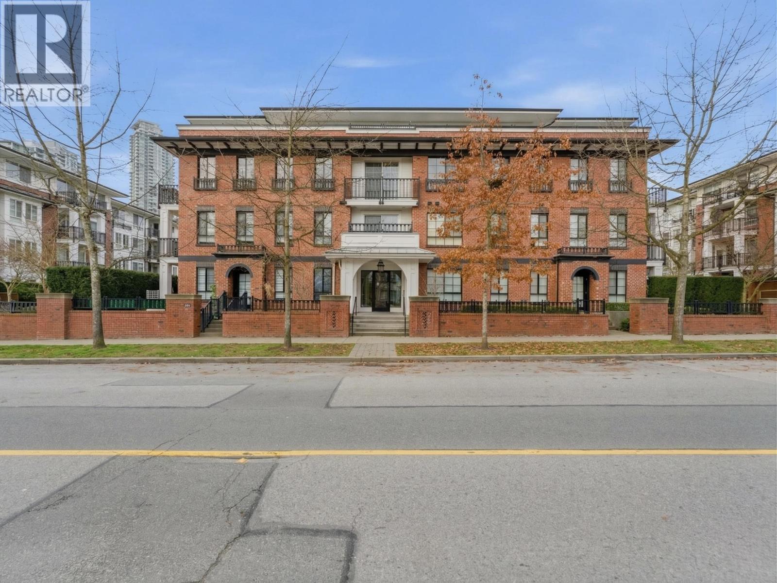 205 553 FOSTER AVENUE, Coquitlam, British Columbia