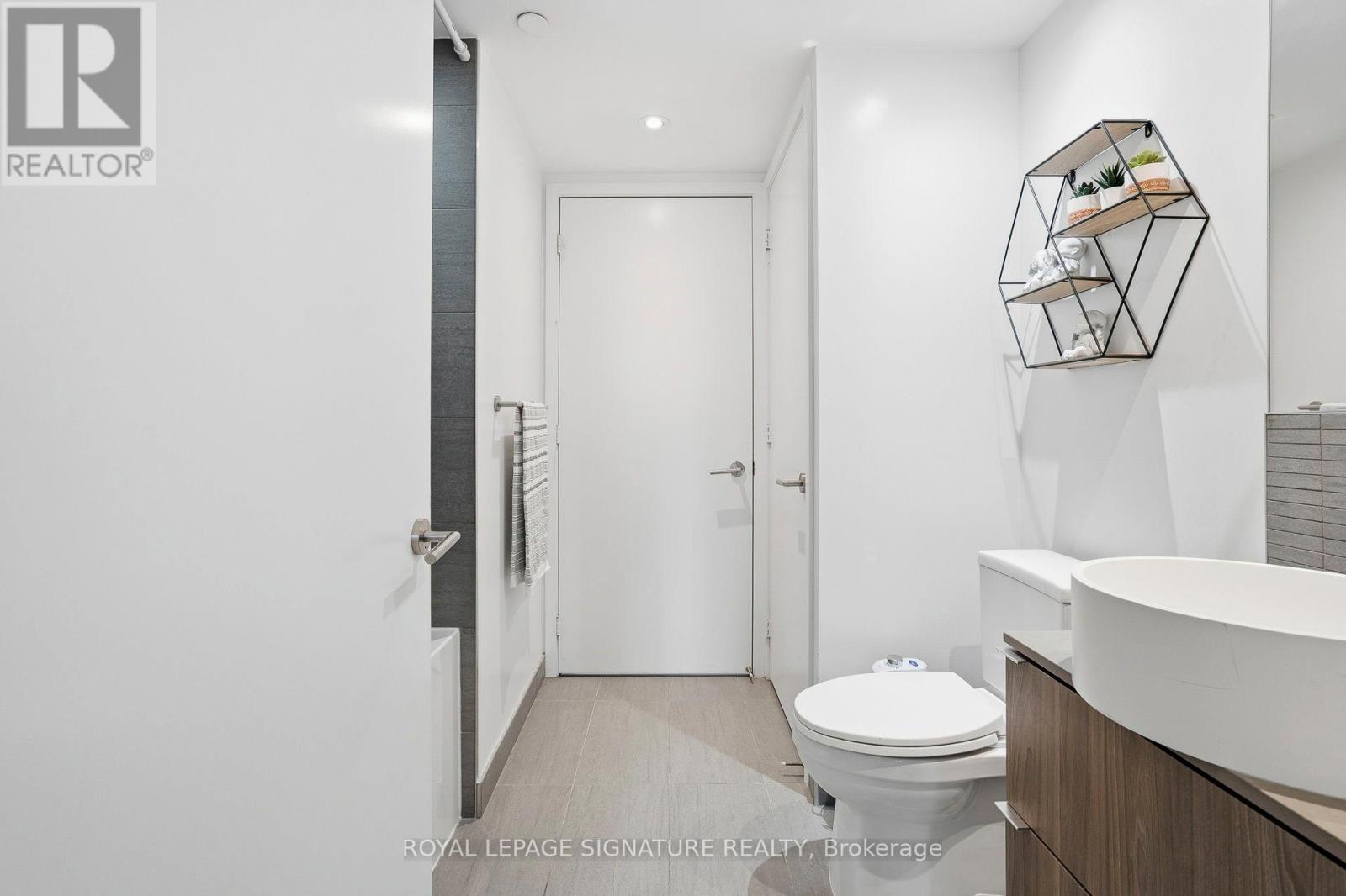 306 - 161 Roehampton Avenue, Toronto, Ontario  M4P 1P9 - Photo 24 - C12866478