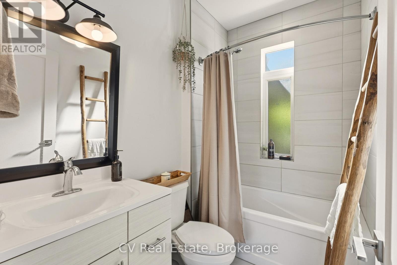 1194 Muskoka Rd 38 Road, Muskoka Lakes, Ontario P0C 1A0 - Photo 43 - X12933224