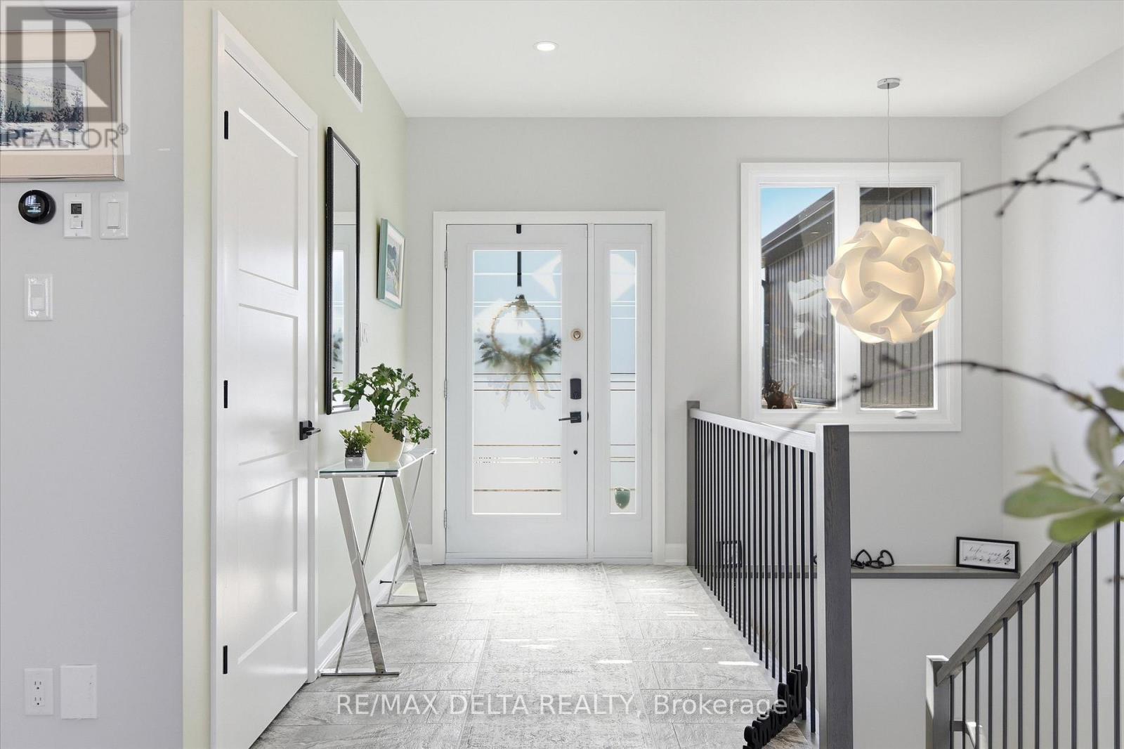 117 Danika Street, Clarence-Rockland, Ontario  K0A 2A0 - Photo 2 - X12933236