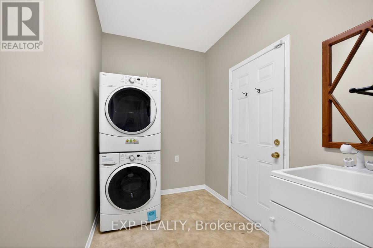 215 Cairnsmore Circle, Ottawa, Ontario  K2J 0G5 - Photo 24 - X12672032