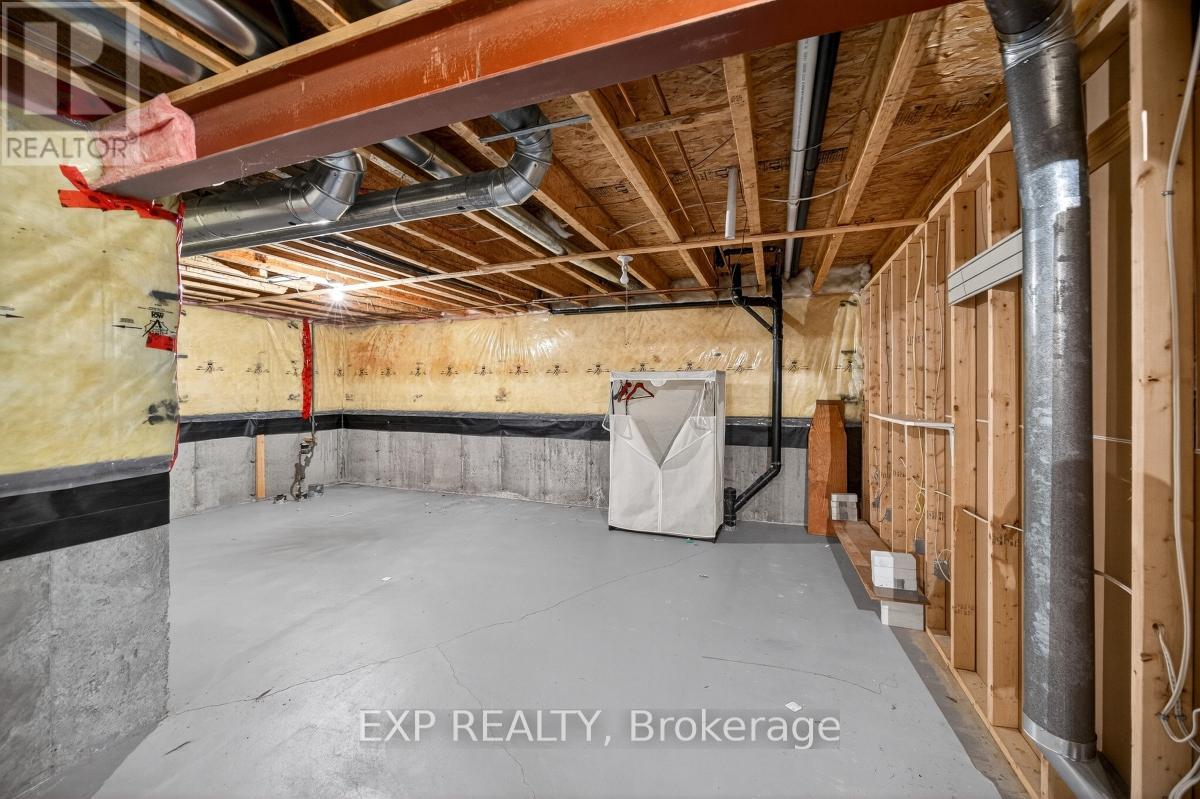 215 Cairnsmore Circle, Ottawa, Ontario  K2J 0G5 - Photo 29 - X12672032