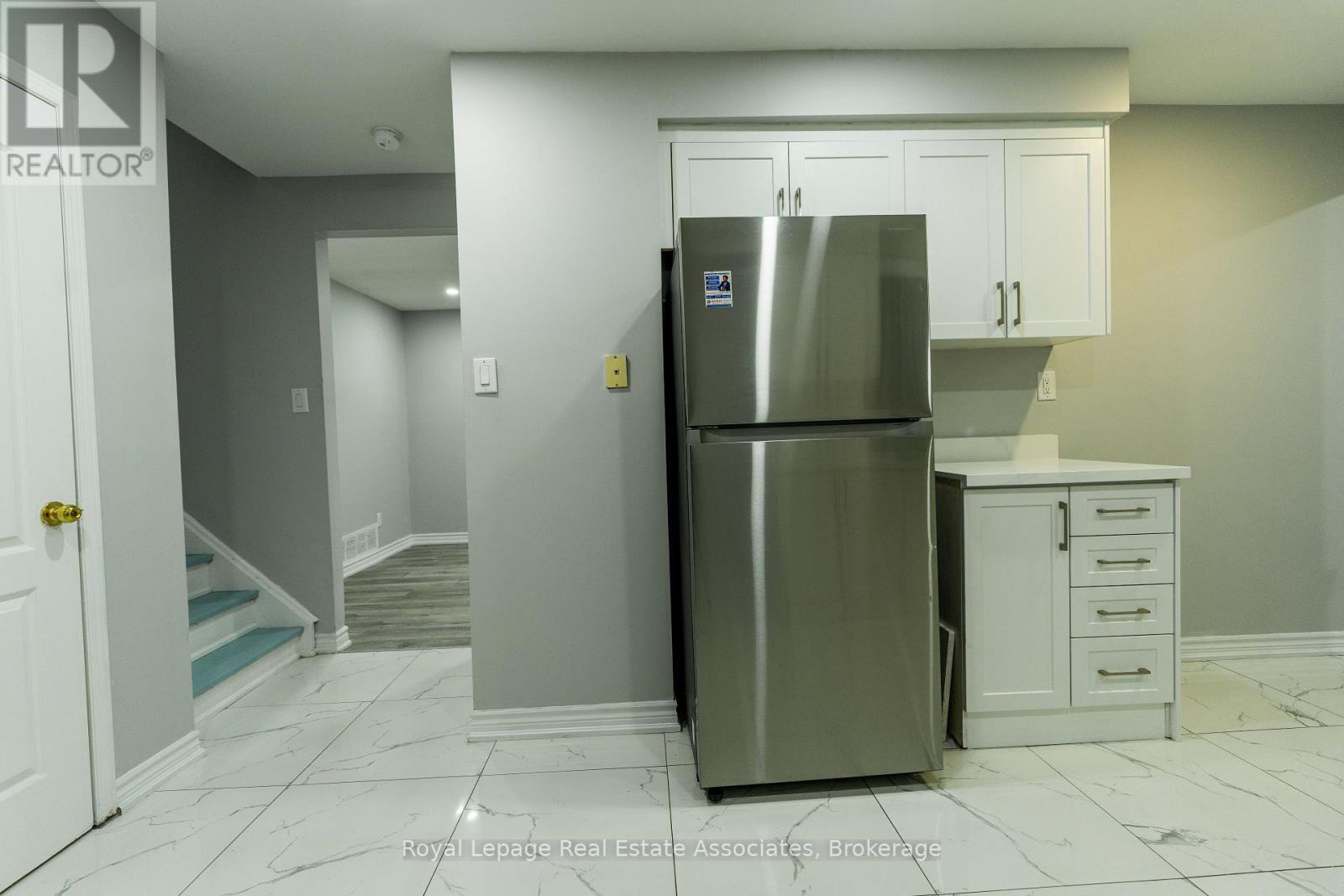 337 Hansen Road N, Brampton, Ontario  L6V 2Y2 - Photo 13 - W12933214