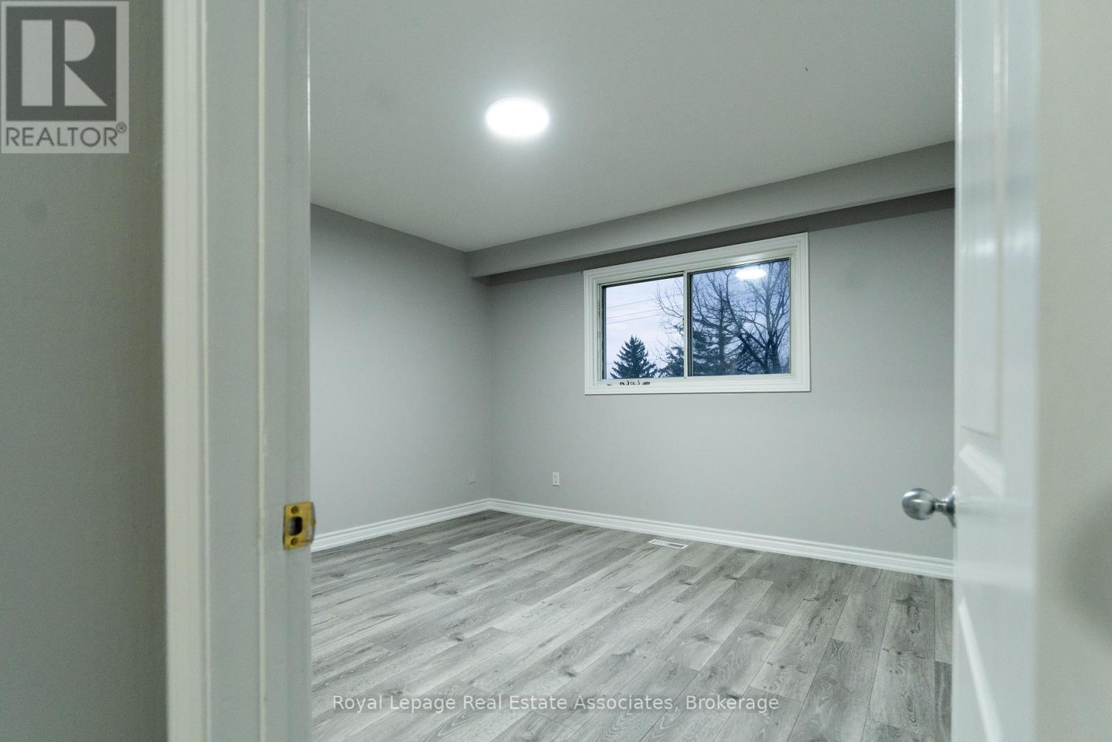 337 Hansen Road N, Brampton, Ontario  L6V 2Y2 - Photo 27 - W12933214