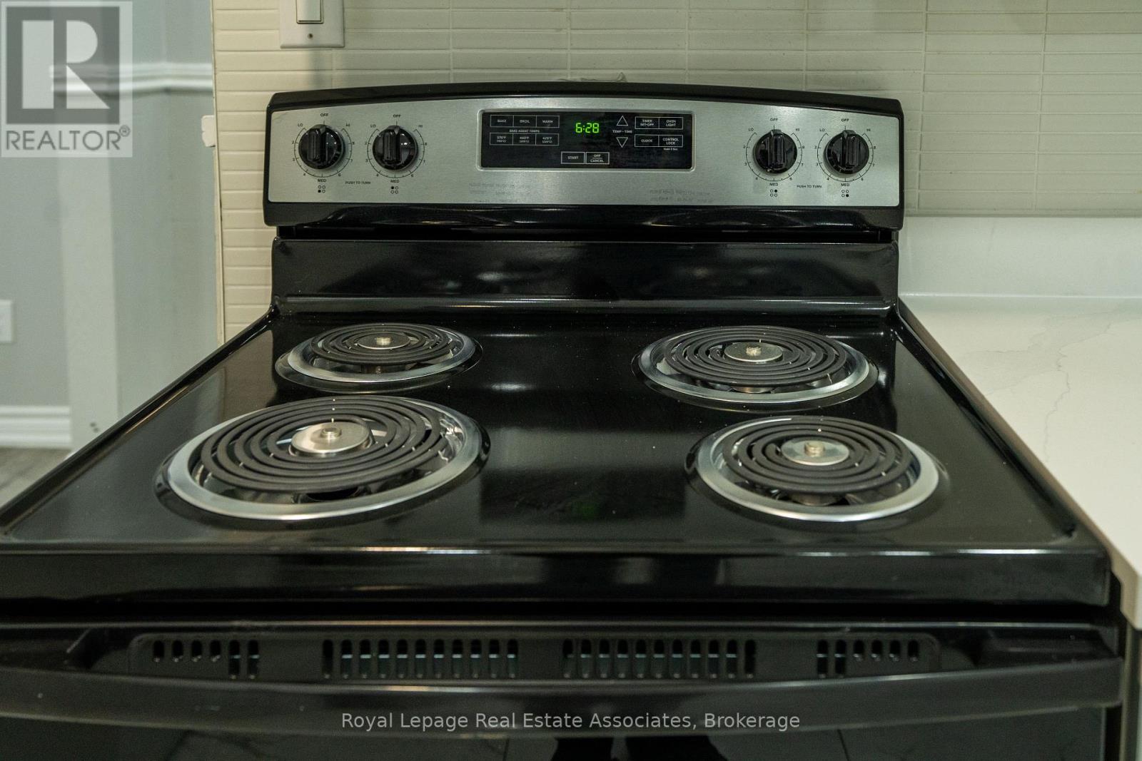 337 Hansen Road N, Brampton, Ontario  L6V 2Y2 - Photo 35 - W12933214