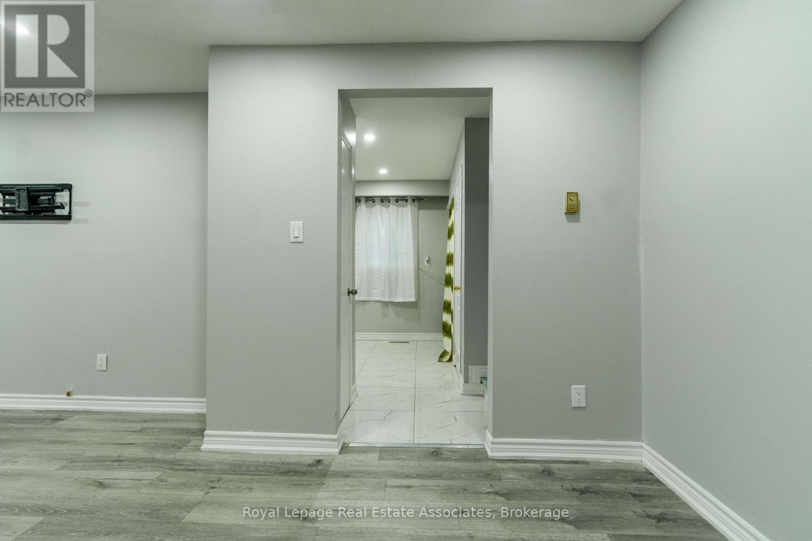 337 Hansen Road N, Brampton, Ontario  L6V 2Y2 - Photo 8 - W12933214