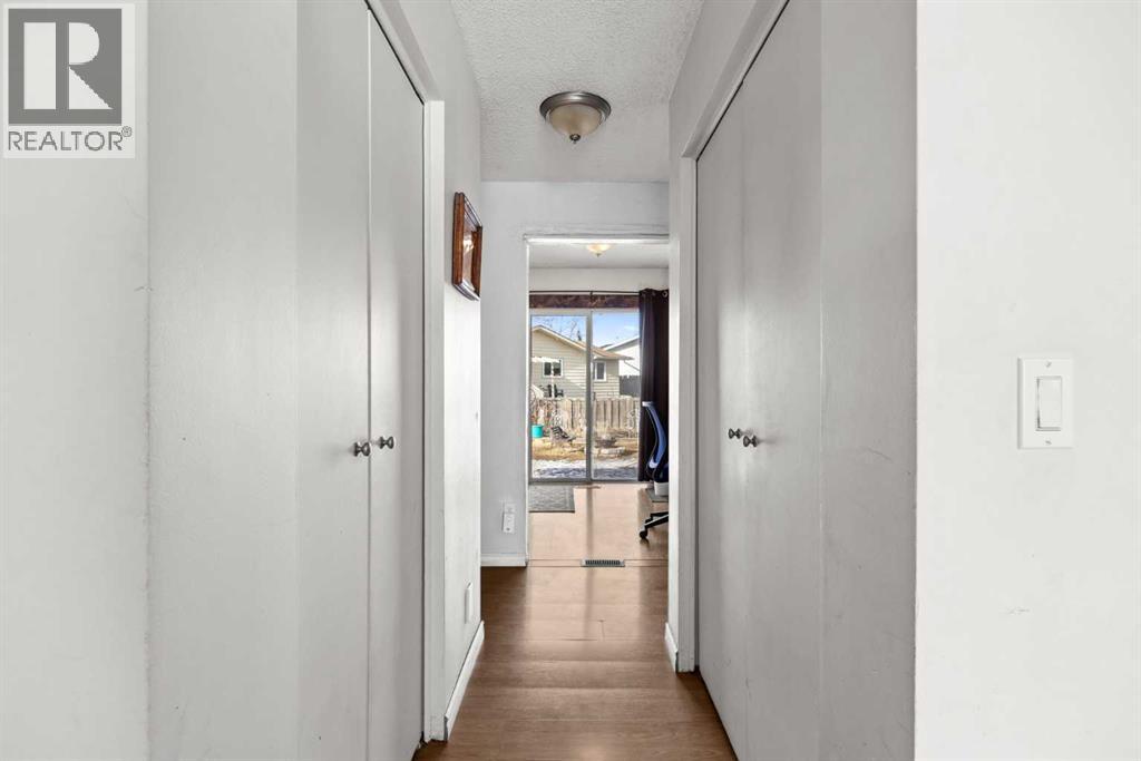 317 Banister Drive, Okotoks, Alberta  T1S 1E4 - Photo 18 - A2291819