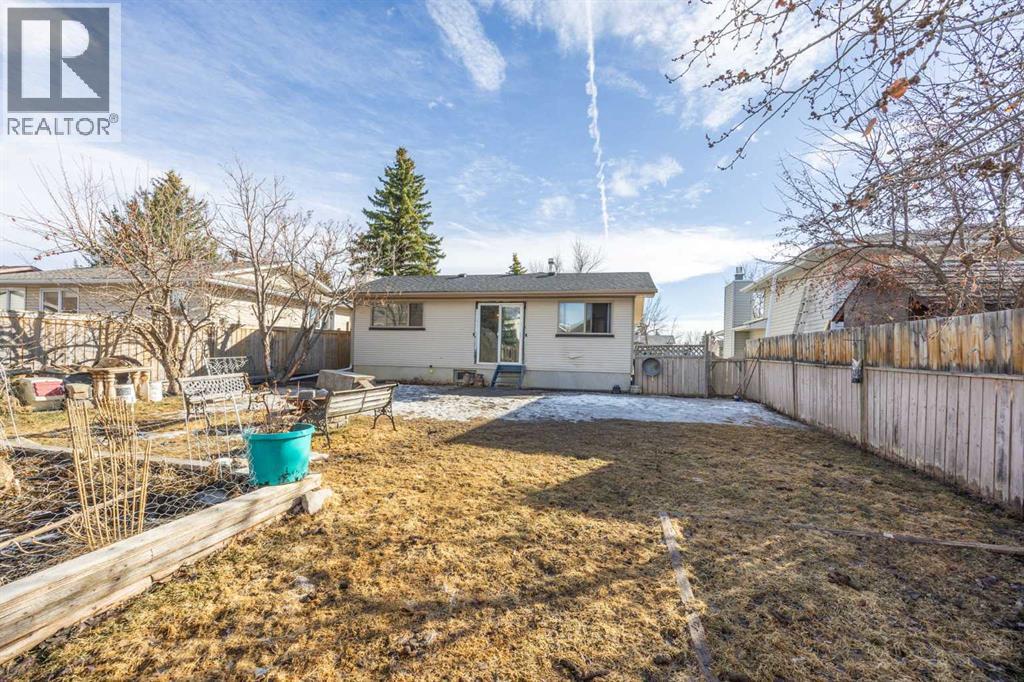 317 Banister Drive, Okotoks, Alberta  T1S 1E4 - Photo 32 - A2291819