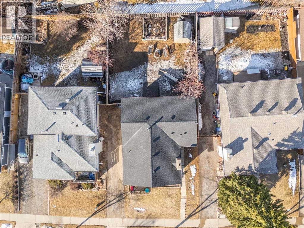 317 Banister Drive, Okotoks, Alberta  T1S 1E4 - Photo 35 - A2291819