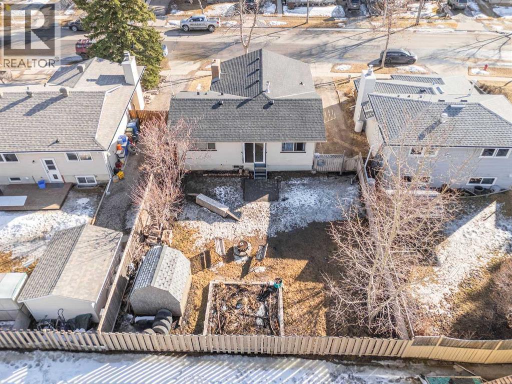 317 Banister Drive, Okotoks, Alberta  T1S 1E4 - Photo 34 - A2291819