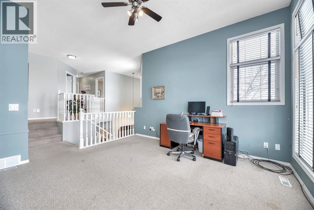 144 Springmere Close, Chestermere, Alberta  T1X 1J9 - Photo 26 - A2293499