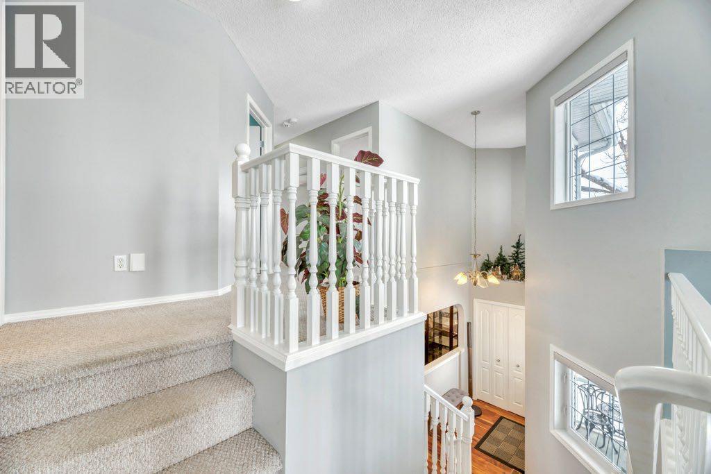 144 Springmere Close, Chestermere, Alberta  T1X 1J9 - Photo 20 - A2293499