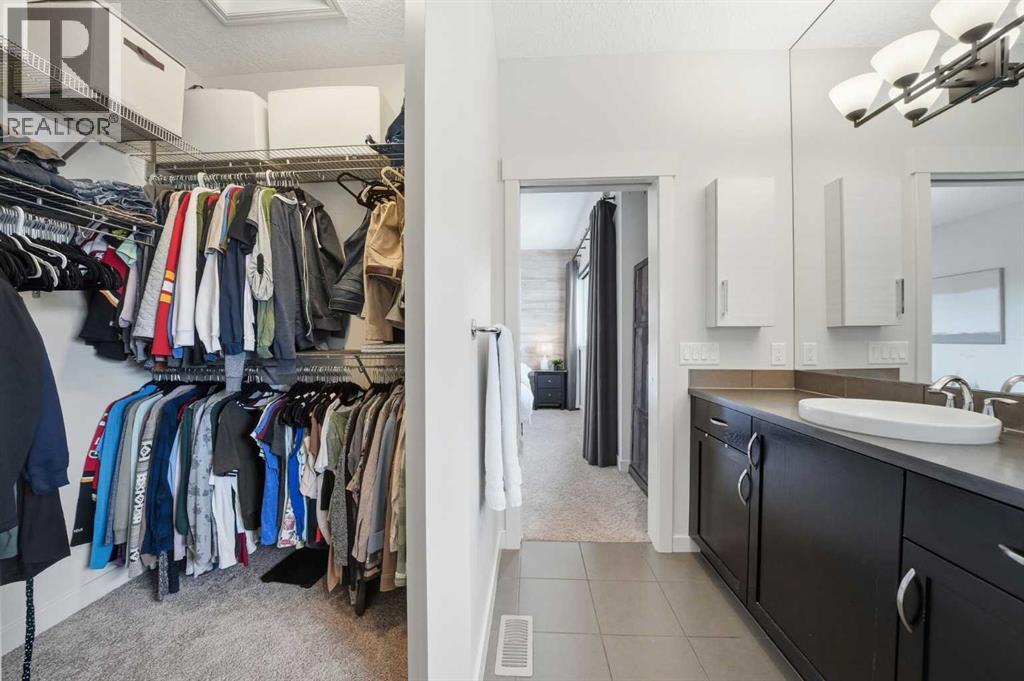 37 Elgin Meadows Manor SE, Calgary, Alberta  T2Z 0S2 - Photo 25 - A2296514