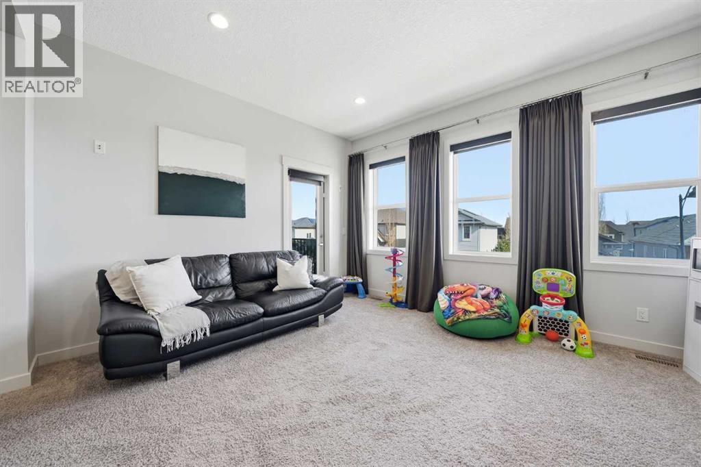 37 Elgin Meadows Manor SE, Calgary, Alberta  T2Z 0S2 - Photo 32 - A2296514