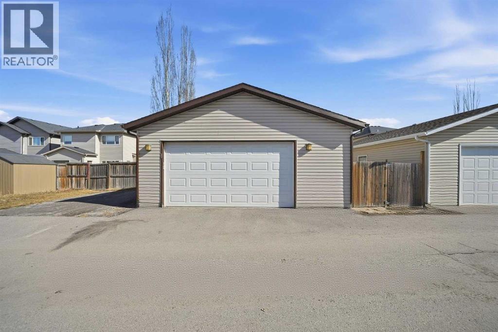 37 Elgin Meadows Manor SE, Calgary, Alberta  T2Z 0S2 - Photo 48 - A2296514