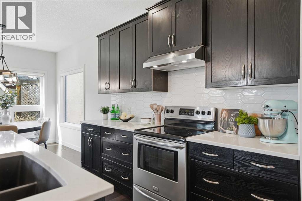 37 Elgin Meadows Manor SE, Calgary, Alberta  T2Z 0S2 - Photo 11 - A2296514