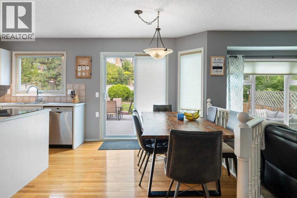 156 Woodfield Road Sw, Calgary, Alberta  T2X 3V9 - Photo 12 - A2278033