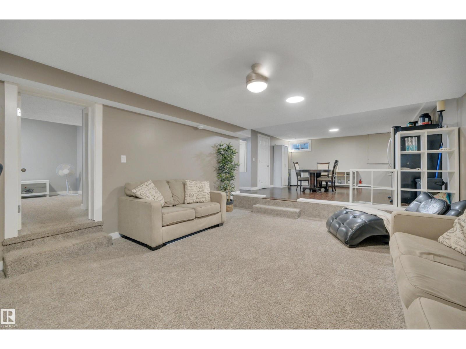 8807 31 Av Nw, Edmonton, Alberta  T6K 3A7 - Photo 47 - E4478323