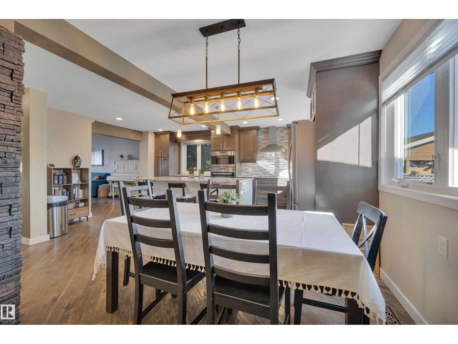 8807 31 Av Nw, Edmonton, Alberta  T6K 3A7 - Photo 15 - E4478323