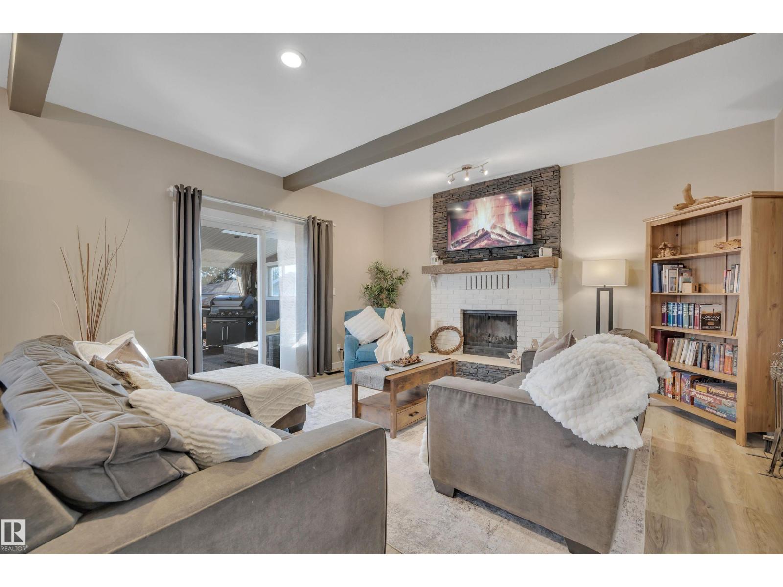 8807 31 Av Nw, Edmonton, Alberta  T6K 3A7 - Photo 16 - E4478323